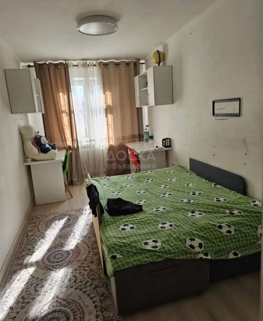 Сдаю 1-комнатную квартиру, 35кв. м., этаж - 1/1, кара жыгач.