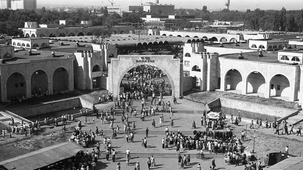 Ошский рынок. Середина 80-х годов.