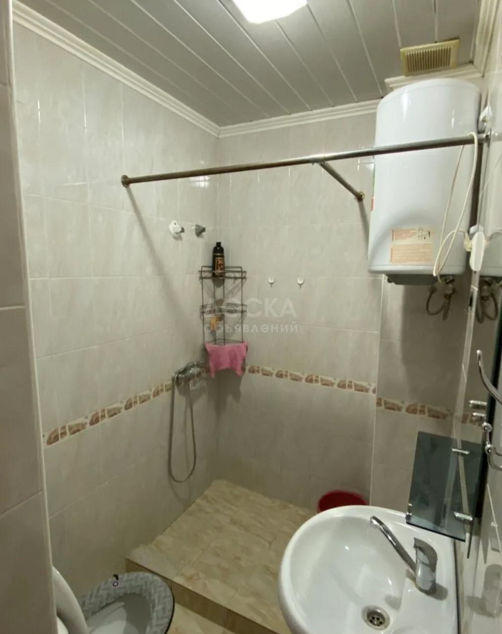 Сдаю 1-комнатную квартиру, 25кв. м., этаж - 1/2, Кок-Жар.