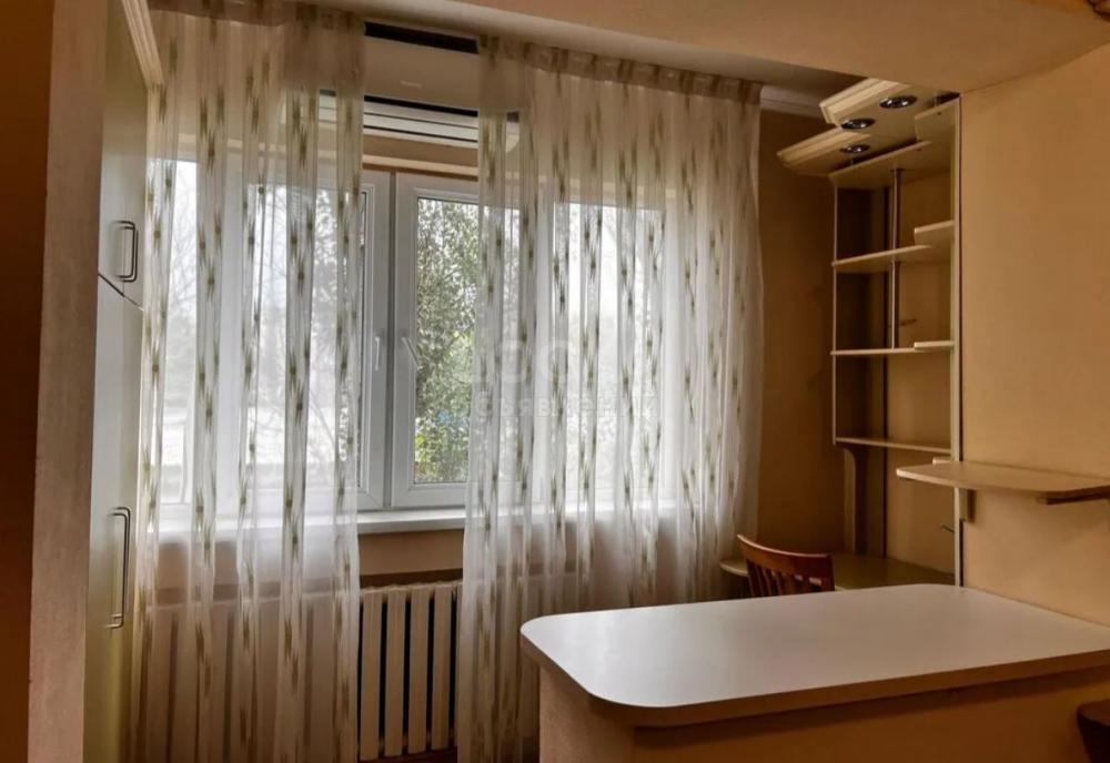 Сдаю 1-комнатную квартиру, 25кв. м., этаж - 3/5, аламедин-1.