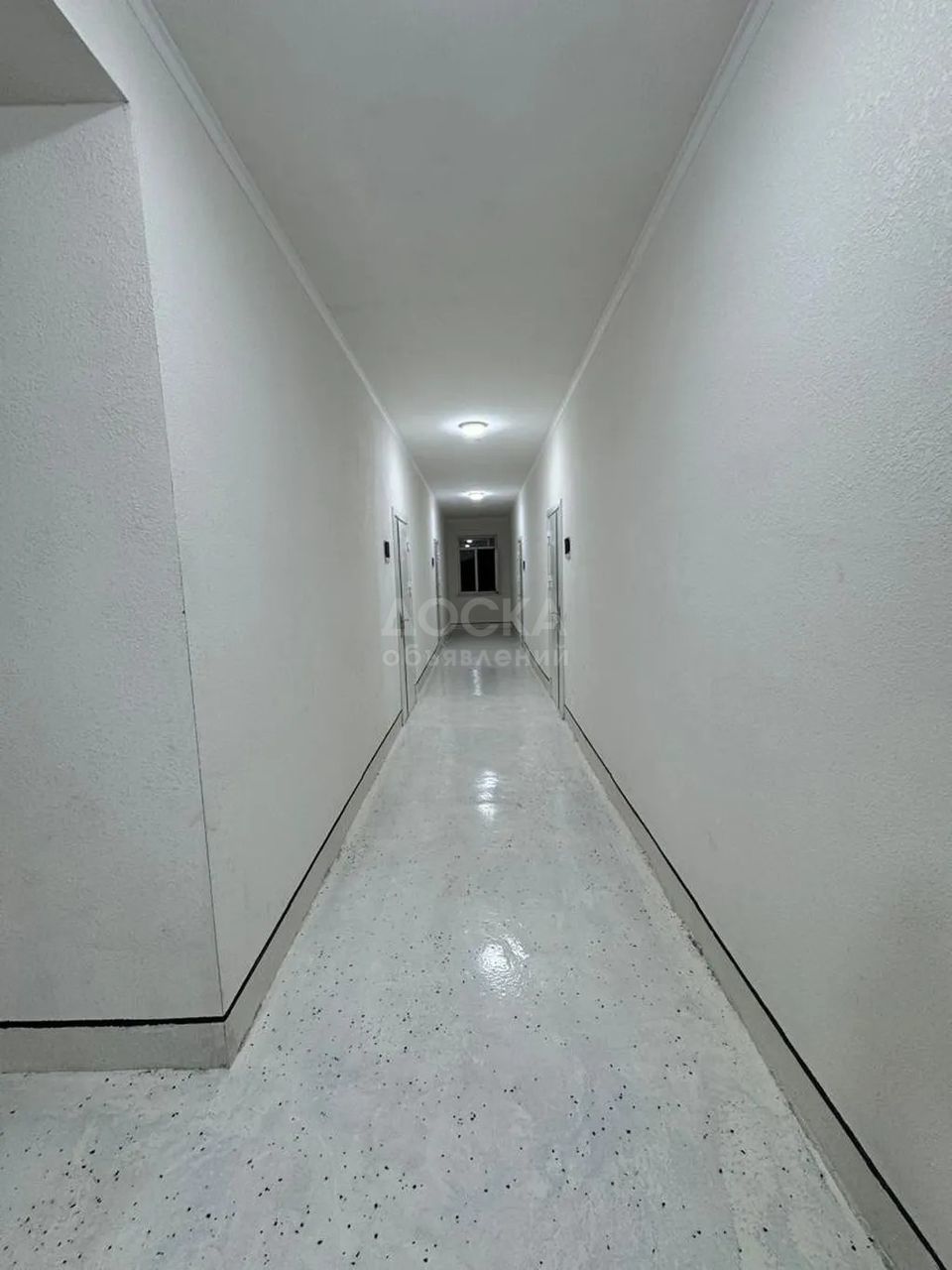 Сдаю 1-комнатную квартиру, 28кв. м., этаж - 3/3, рабочий городок.