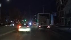 Машина КД «Куликов» вызывает неудобства для водителей при выгрузке продукции, - горожанин