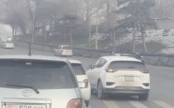 Машина повернула со второй линии на Л.Толстого—Садыгалиева