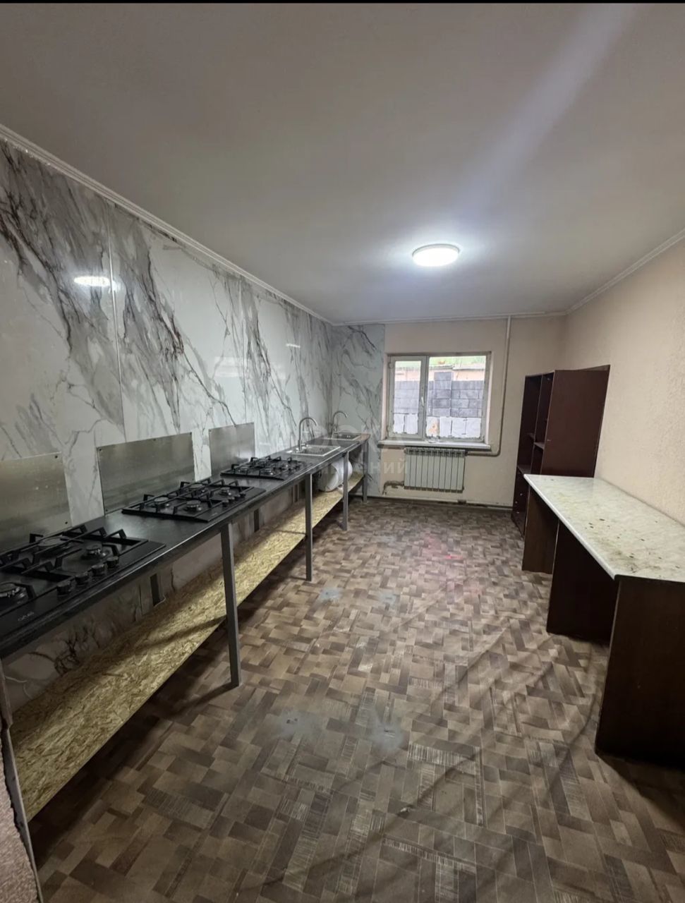 Сдаю 1-комнатную квартиру, 34кв. м., этаж - 2/2, западный автовокзал.