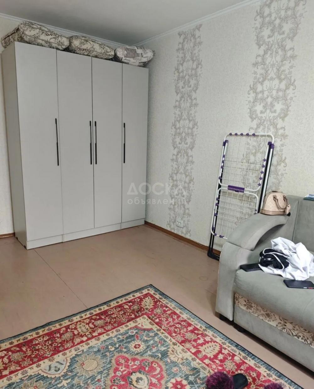 Сдаю 1-комнатную квартиру, 34кв. м., этаж - 5/5, 10 мкр.