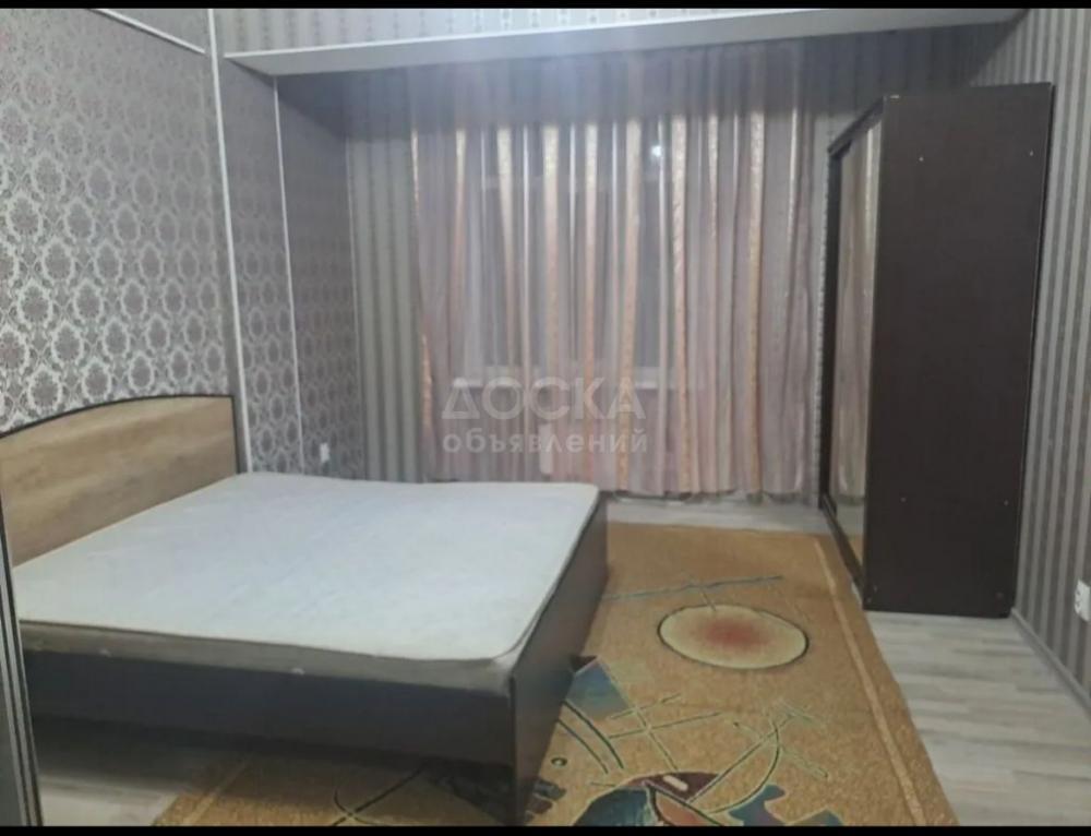 Сдаю 1-комнатную квартиру, 34кв. м., этаж - 1/9, улан-1.