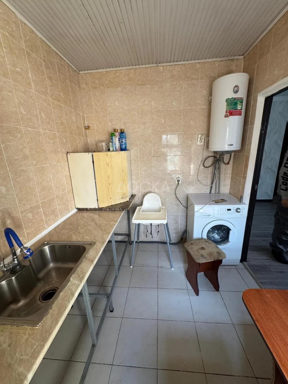 Сдаю 1-комнатную квартиру, 34кв. м., этаж - 2/2, аламединский рынок.