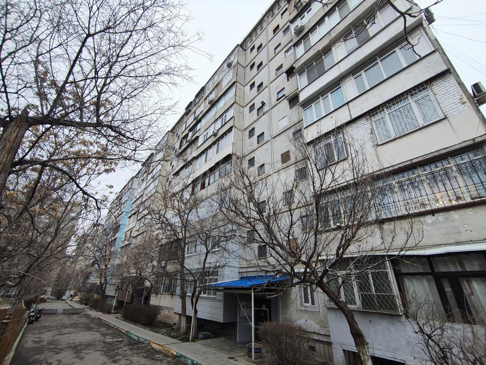 Продаю 2-комнатную квартиру, 51кв. м., этаж - 7/9, Горького/Бакаева.