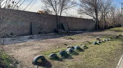 На Куренкеева—Логвиненко убрали детскую площадку.Житель спрашивает почему