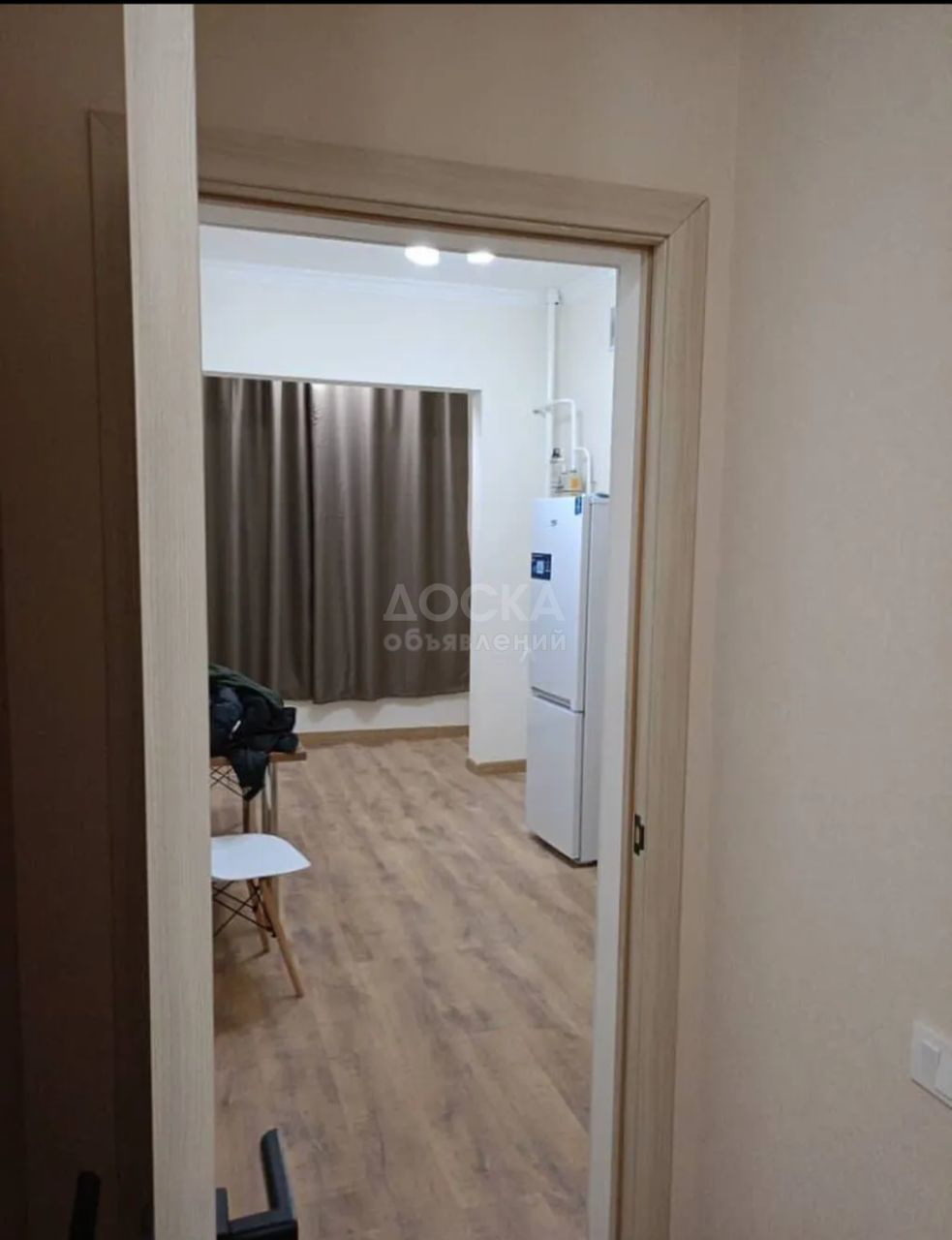 Сдаю 1-комнатную квартиру, 34кв. м., этаж - 8/14, тц ала-арча.