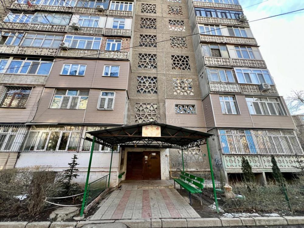 Продаю 1-комнатную квартиру, 45кв. м., этаж - 7/9, Городок строителей .