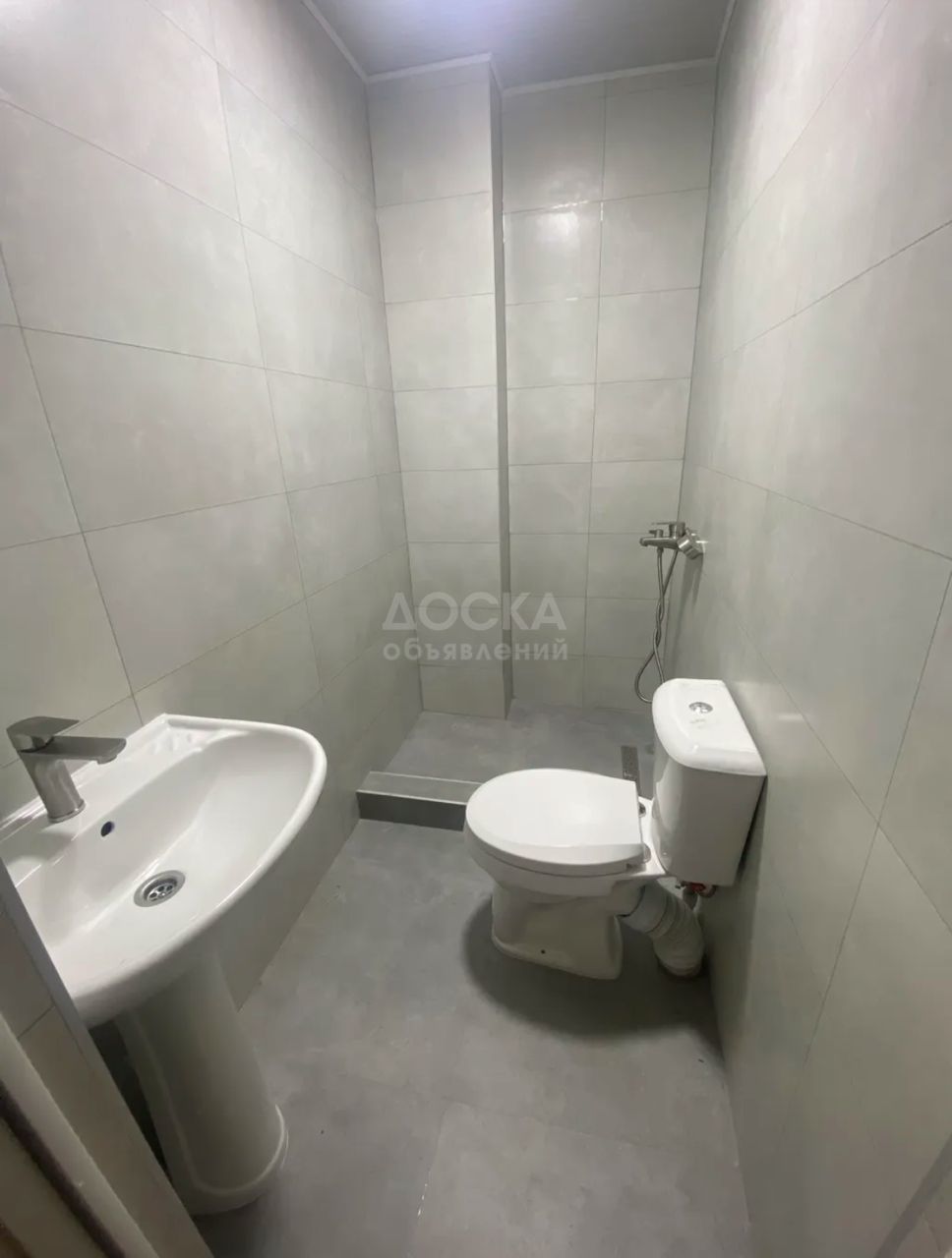 Сдаю 1-комнатную квартиру, 34кв. м., этаж - 1/1, аламединский рынок.