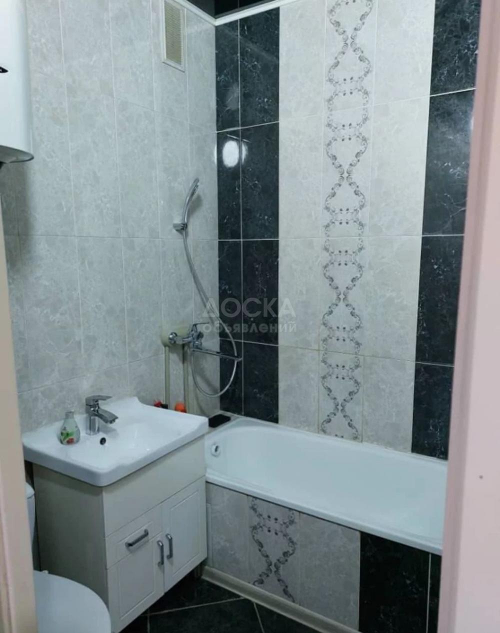 Сдаю 1-комнатную квартиру, 34кв. м., этаж - 4/9, Кок-Жар.