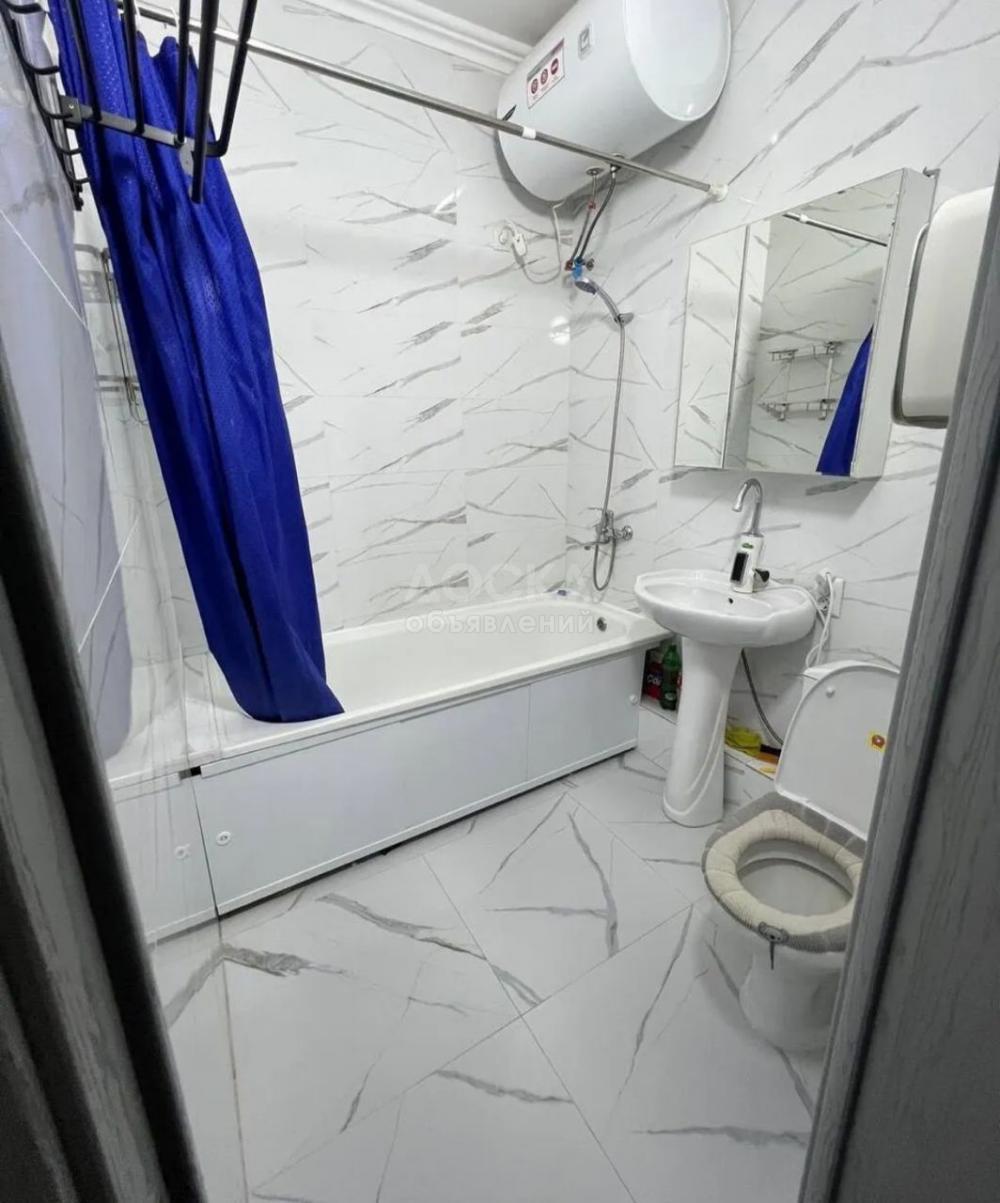 Сдаю 1-комнатную квартиру, 34кв. м., этаж - 8/9, магистраль .