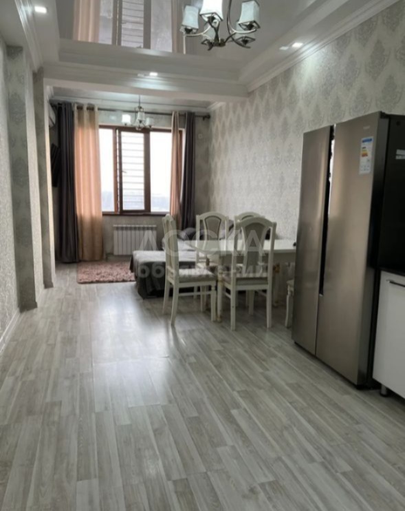 Сдаю 1-комнатную квартиру, 34кв. м., этаж - 1/1, вефа центр.