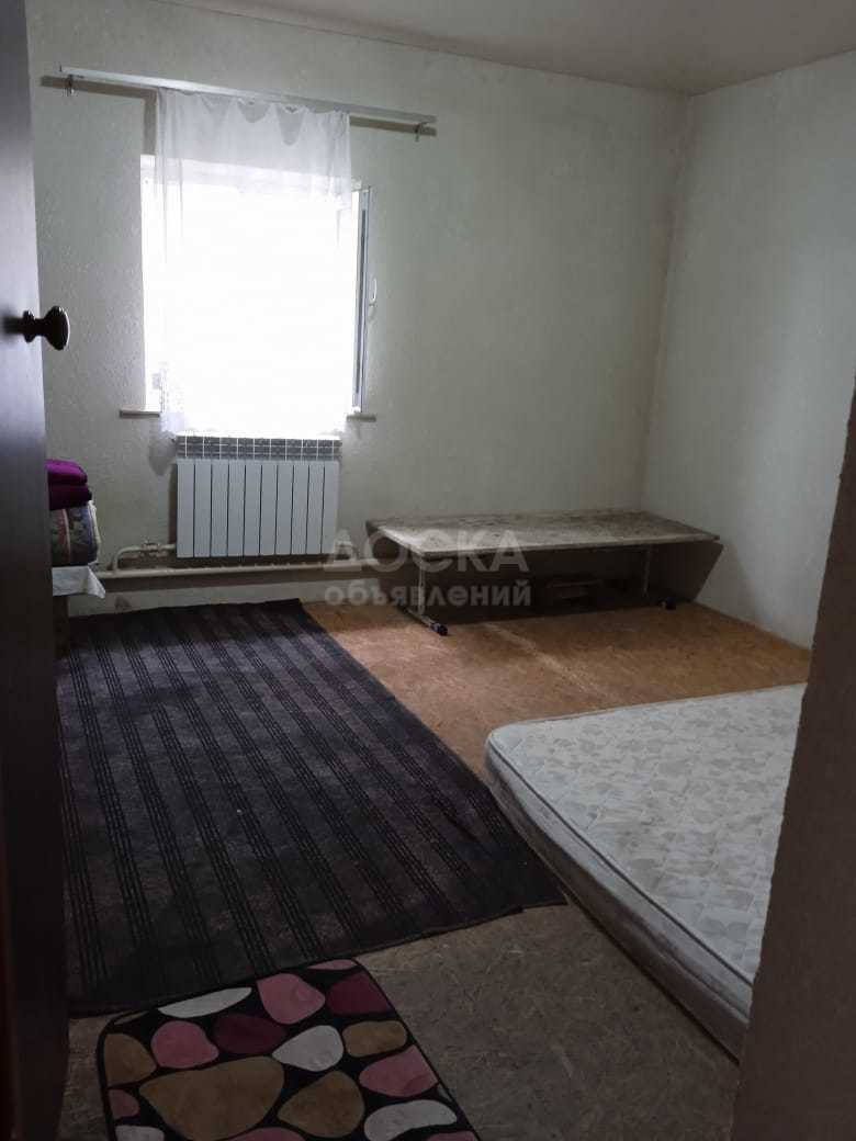 Сдаю 1-комнатную квартиру, 34кв. м., этаж - 1/1, Джал.