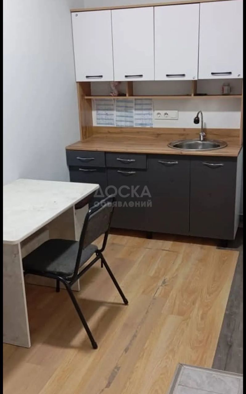 Сдаю 1-комнатную квартиру, 34кв. м., этаж - 1/1, Кызыл-Аскер ,.