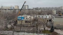 Горожанин интересуется, что будет на месте бывшего детсада на Фрунзе