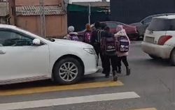 Горожанин просит установить лежачий полицейский возле школы на Абдрахманова—Мичурина