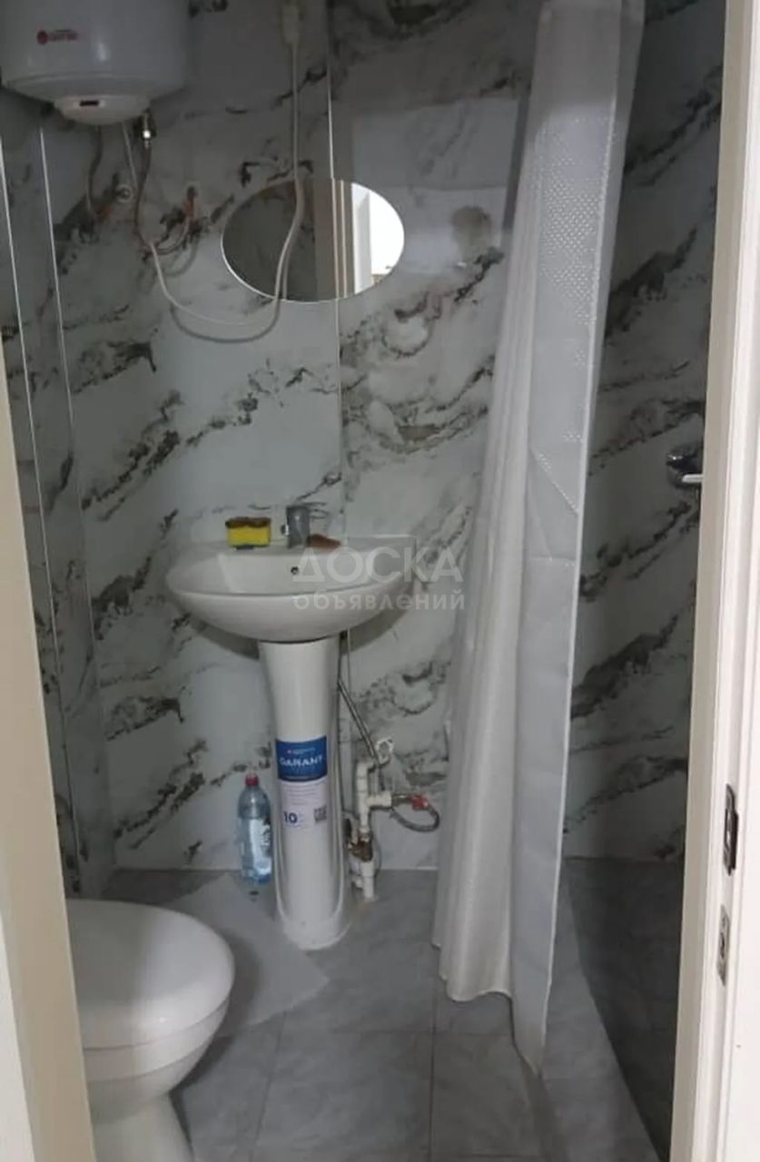 Сдаю 1-комнатную квартиру, 34кв. м., этаж - 1/1, кызыл аскер.