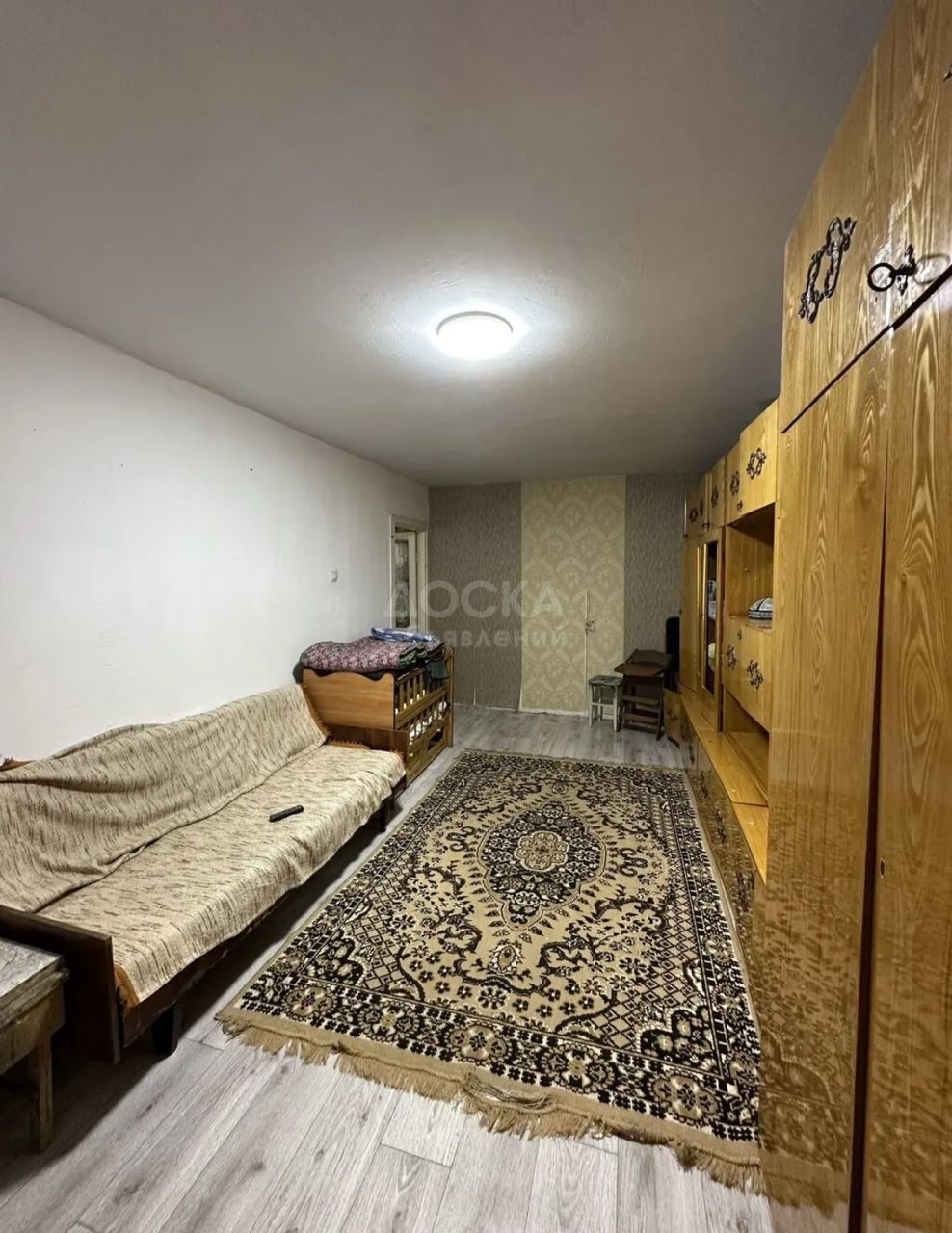 Сдаю 1-комнатную квартиру, 34кв. м., этаж - 4/4, 7 микрорайон.