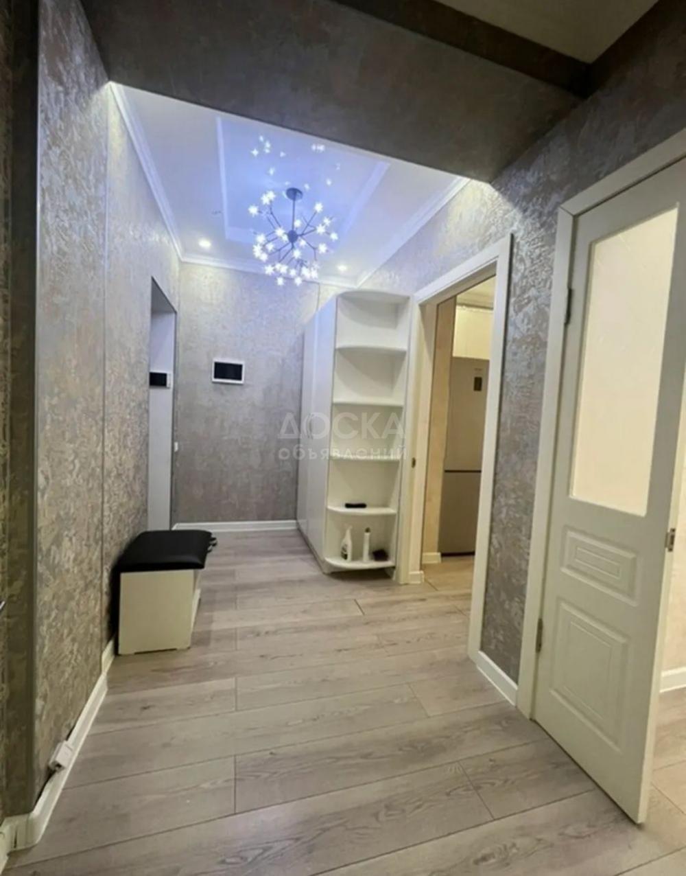 Сдаю 1-комнатную квартиру, 35кв. м., этаж - 9/12, ак кеме.