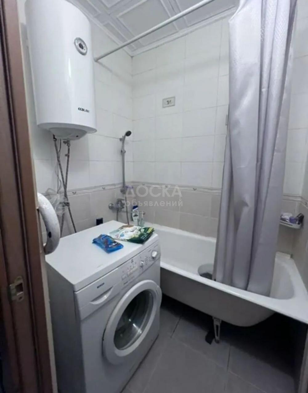 Сдаю 2-комнатную квартиру, 45кв. м., этаж - 7/9, 6мкр.