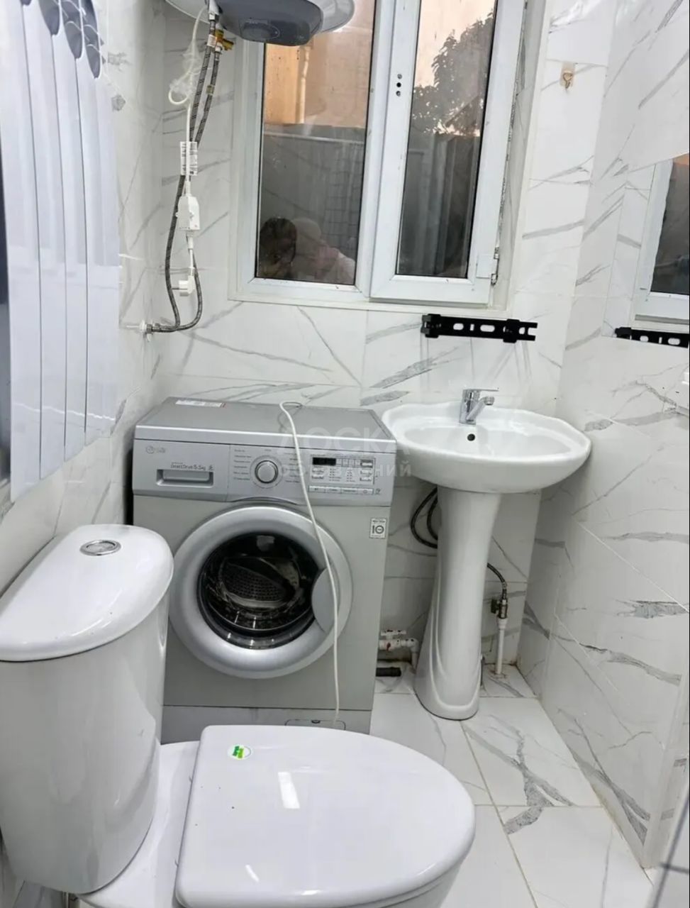 Сдаю 1-комнатную квартиру, 25кв. м., этаж - 1/1, восток-5.