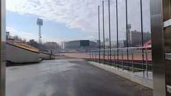 В мэрии ответили, когда закончится ремонт беговой дорожки на стадионе им. Д.Өмүрзакова