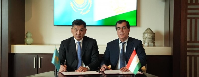 Tajikistan and Kazakhstan to strengthen rail ties and logistics
