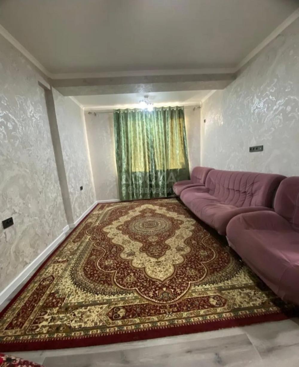 Сдаю 1-комнатную квартиру, 34кв. м., этаж - 6/8, аламединский рынок.