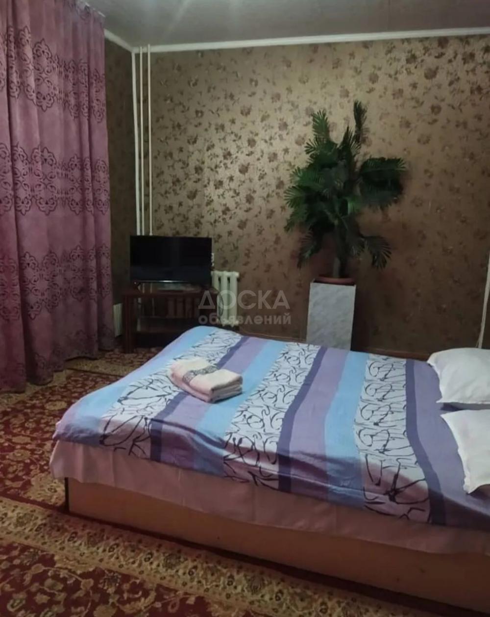 Сдаю 1-комнатную квартиру, 34кв. м., этаж - 5/5, аламедин-1.