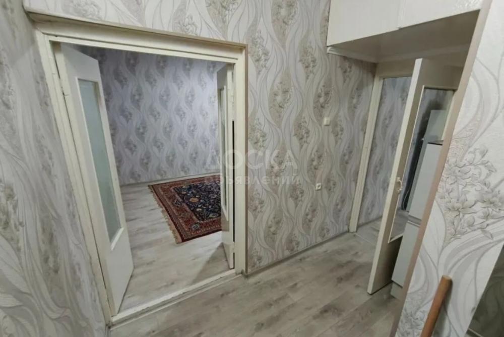 Сдаю 1-комнатную квартиру, 34кв. м., этаж - 4/9, Джал.