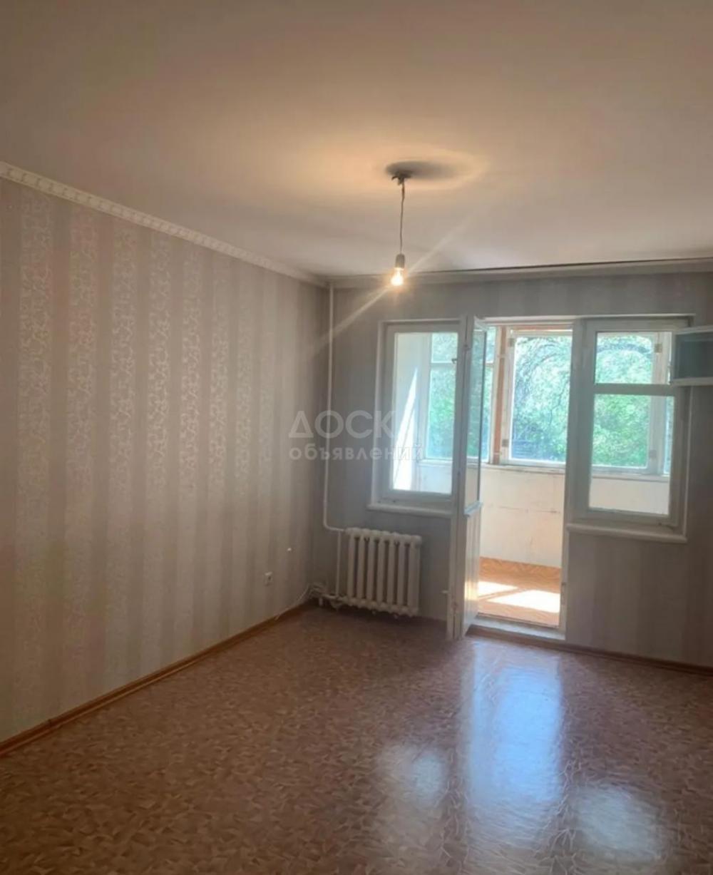 Сдаю 1-комнатную квартиру, 34кв. м., этаж - 3/4, 6мкр.