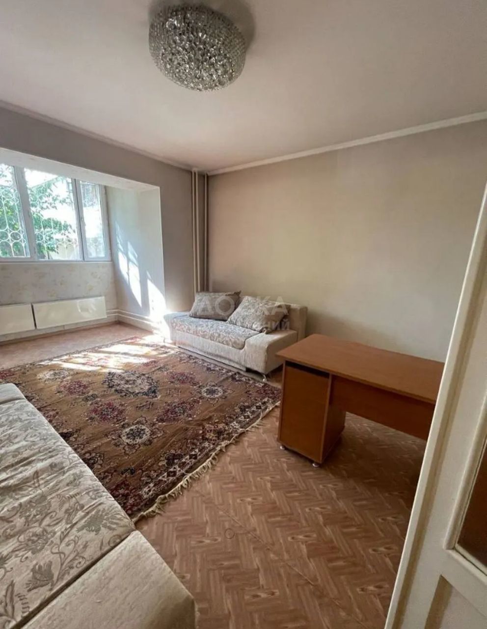 Сдаю 1-комнатную квартиру, 34кв. м., этаж - 1/9, Джал.