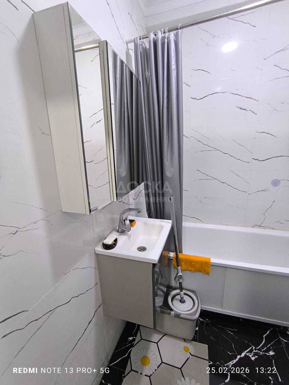 Сдаю 1-комнатную квартиру, 34кв. м., этаж - 1/1, кок жар мкр.