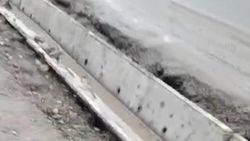 В мэрии ответили на жалобу горожанина на забитые мусором арыки по ул.Муромской