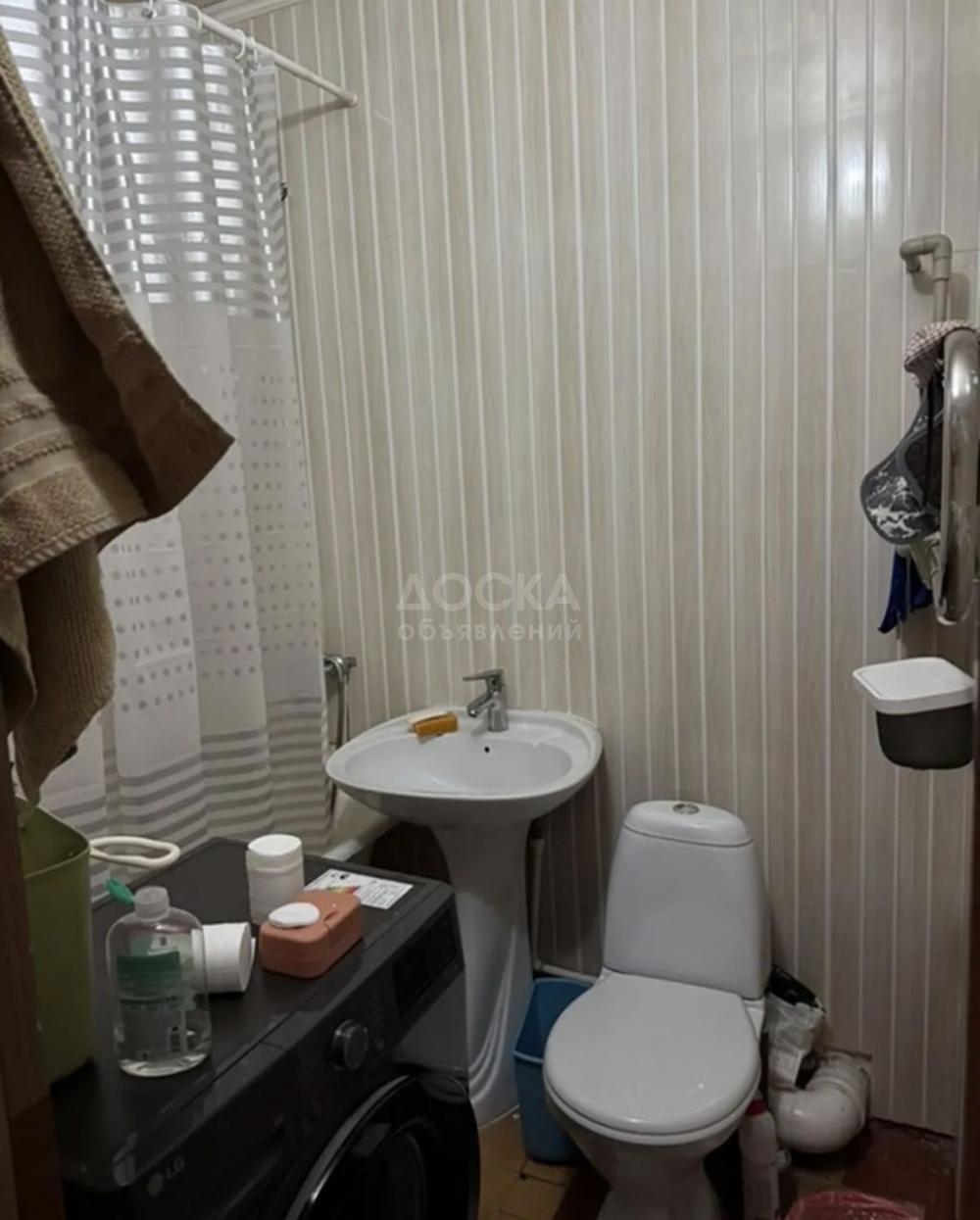 Сдаю 1-комнатную квартиру, 35кв. м., этаж - 4/4, 3мкр.