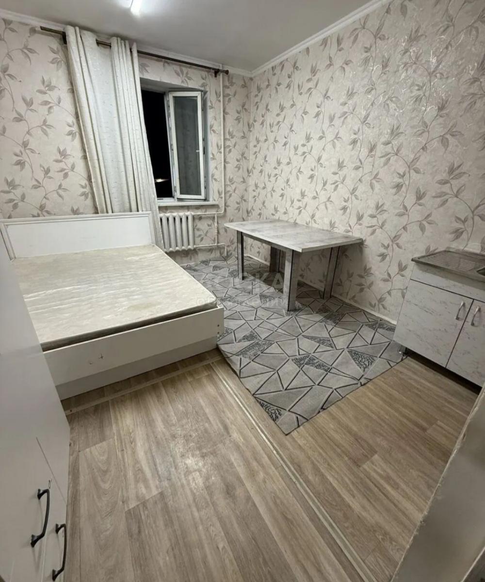 Сдаю 1-комнатную квартиру, 25кв. м., этаж - 3/4, рабочий городок.