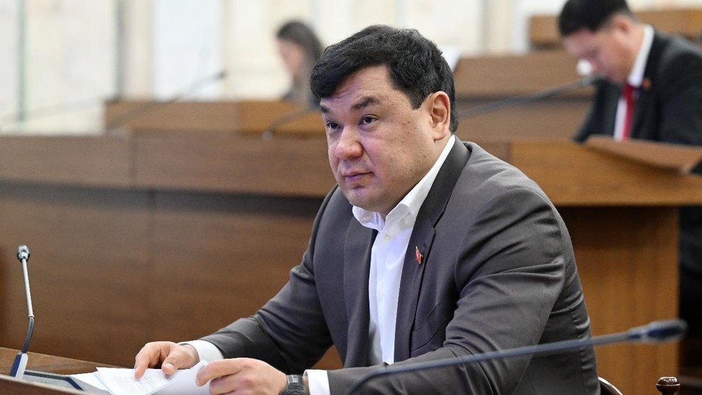 Улан Бакасов