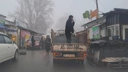 Будет организован комиссионный выезд на рынок «Сары-Озон» для изучения поднятых вопросов, - мэрия