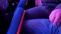 В «Жаштык Арена» расстояние между сиденьями рассчитано на детей. Фото горожанина