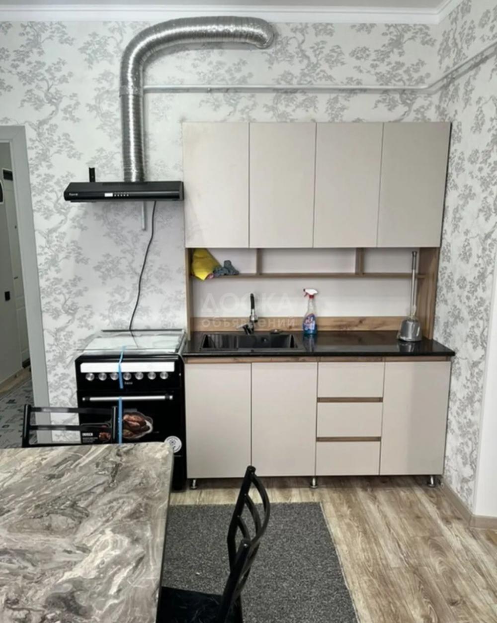 Сдаю 3-комнатную квартиру, 65кв. м., этаж - 4/4, чекиш ата.