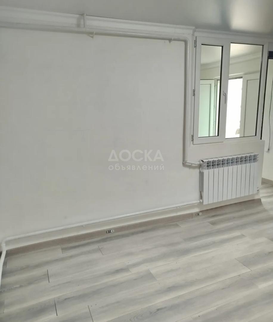 Сдаю 1-комнатную квартиру, 34кв. м., этаж - 1/1, Пишпек.