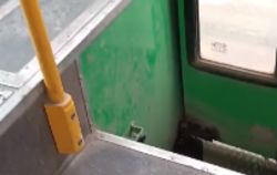 Почему микроавтобусы ездят в грязном и пыльном состоянии?, - горожанка Почему микроавтобусы ездят в грязном и пыльном состоянии?, - горожанка