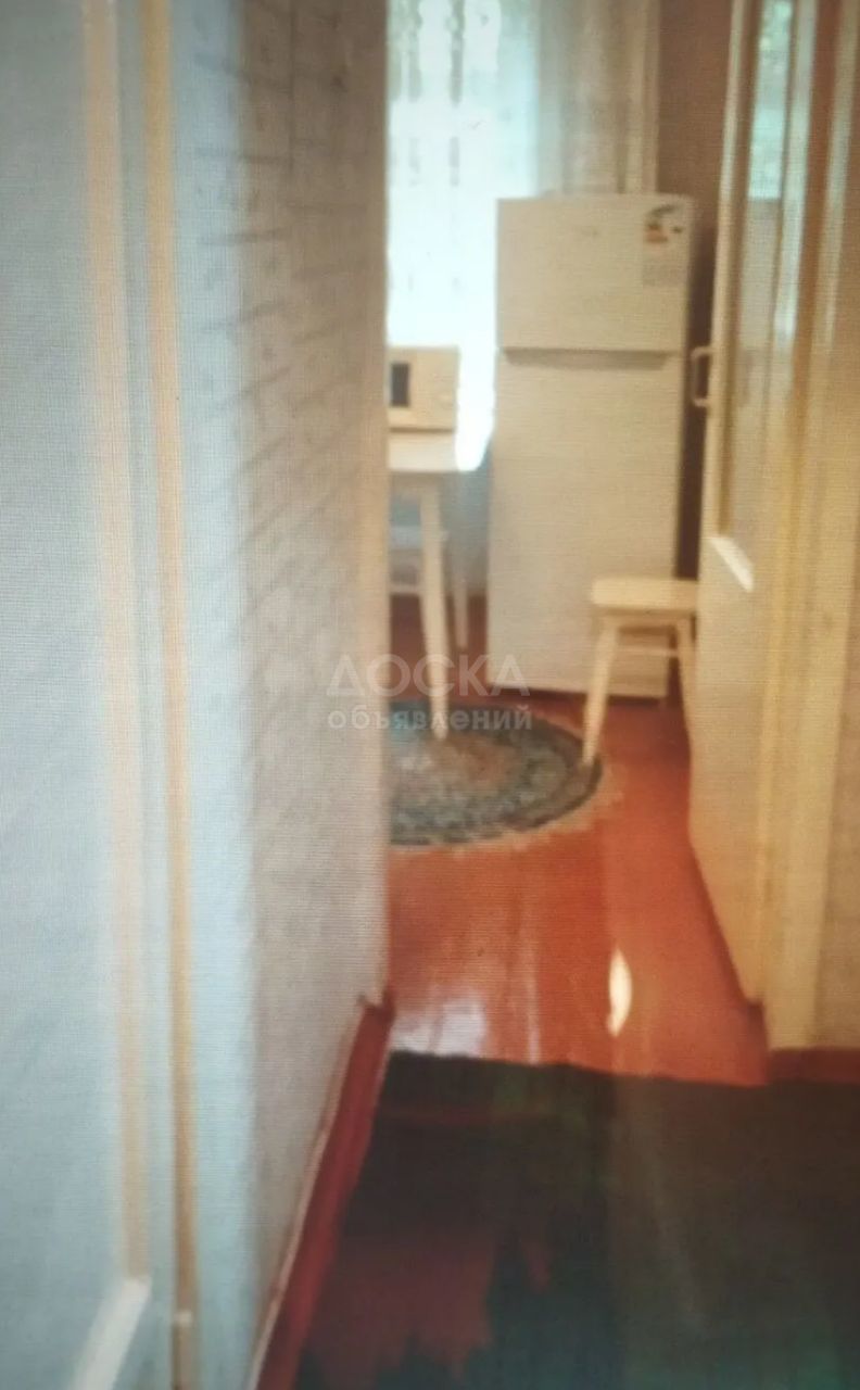 Сдаю 1-комнатную квартиру, 35кв. м., этаж - 3/4, ахунбаева токтоналиева.