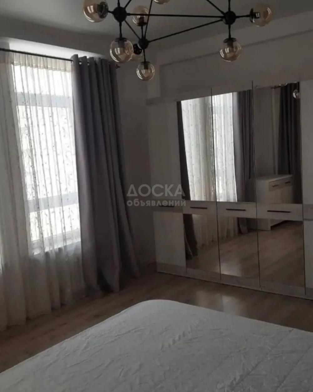 Сдаю 1-комнатную квартиру, 35кв. м., этаж - 6/10, 12мкр.