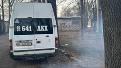 Водителя буса оштрафовали на 5,5 тыс. сомов за выхлопные газы