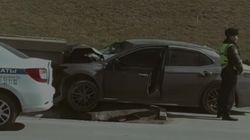 «Камри» врезалась в бетонный разделитель моста. Видео