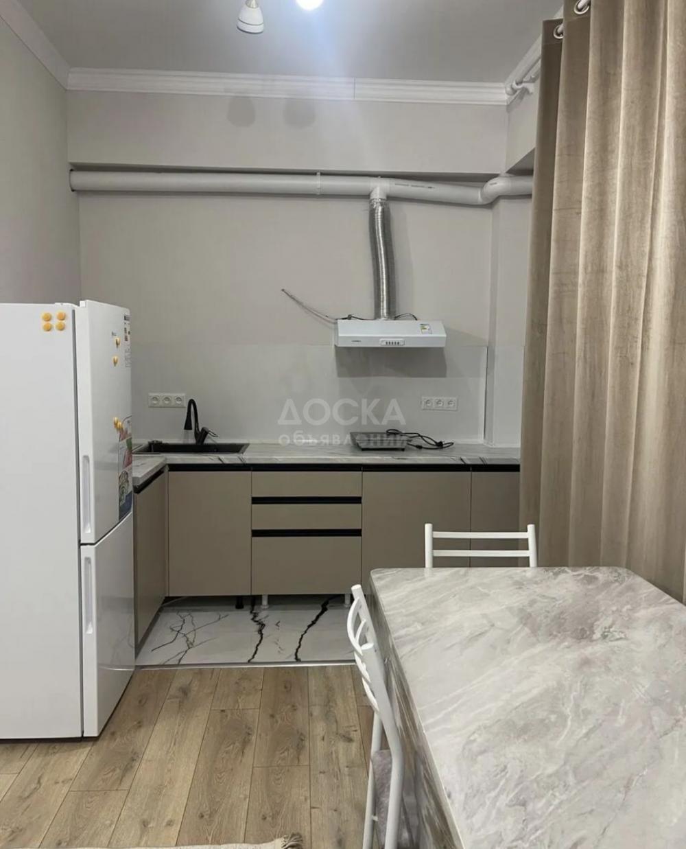 Сдаю 1-комнатную квартиру, 34кв. м., этаж - 1/1, Ак-Ордо ж/м.